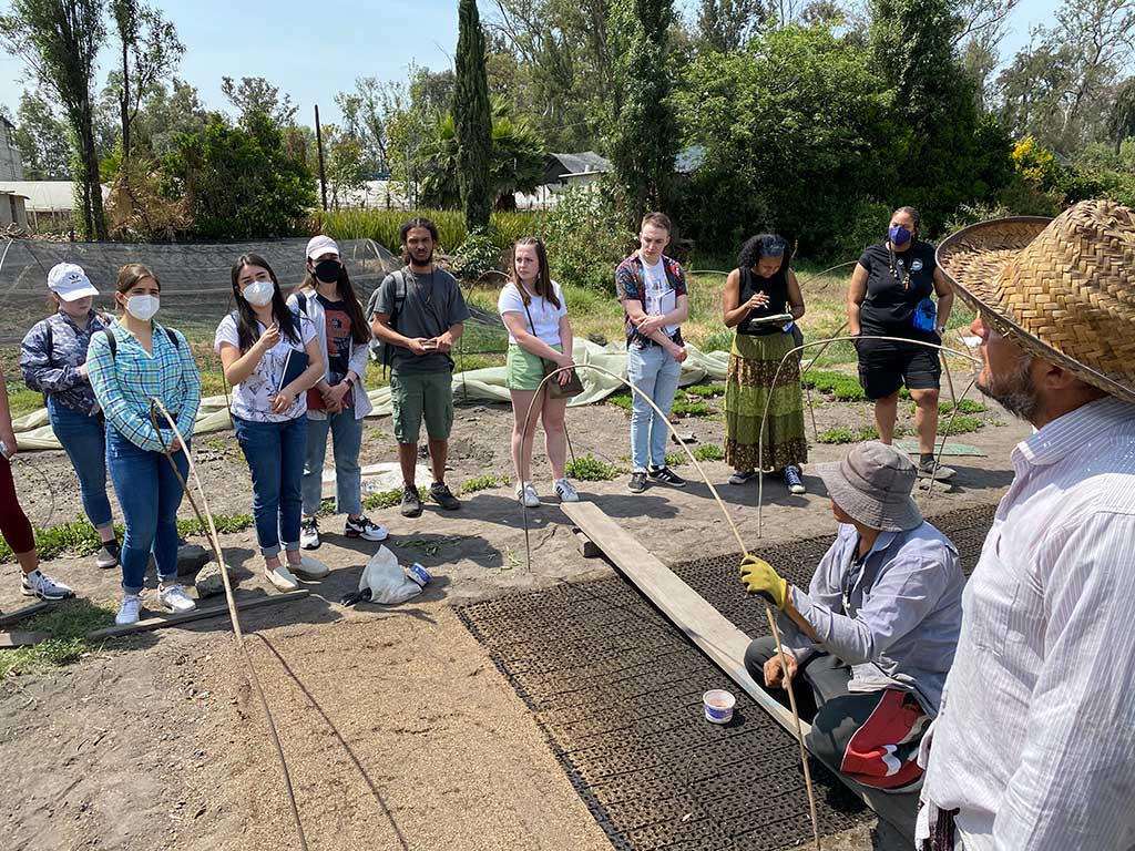 Sustainable Gardening Seeks to Reduce Poverty Among Sustainable Gardening Seeks to Reduce Poverty Among