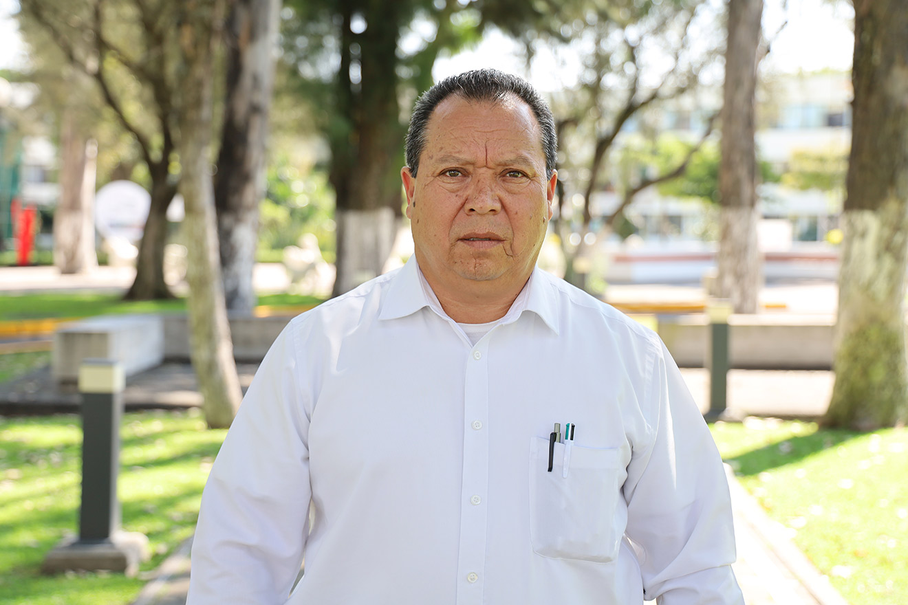Francisco Márquez: 35 años de entrega y servicio
