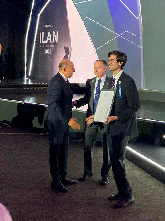 Laboratorio Espacial Colibrí galardonado con Premio ILAN