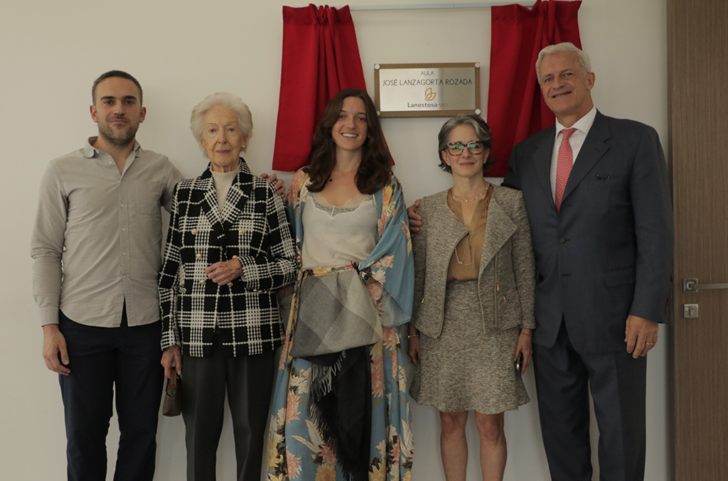 UP reconoce a familia Lanzagorta Alverde por su humanismo