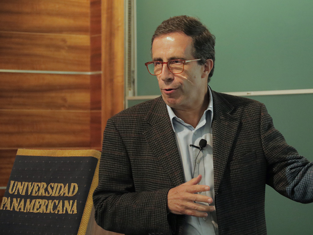 Arturo Damm habla sobre la recuperación económica Arturo Damm habla sobre la recuperación económica