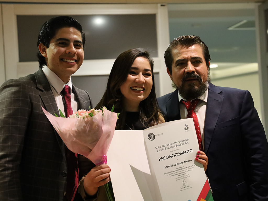 20 Alumni de la Panamericana obtienen premio en examen Ceneval