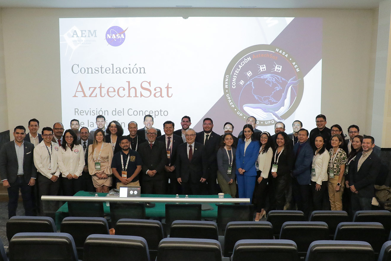 AEM y la Panamericana presentan ante NASA AztechSat II