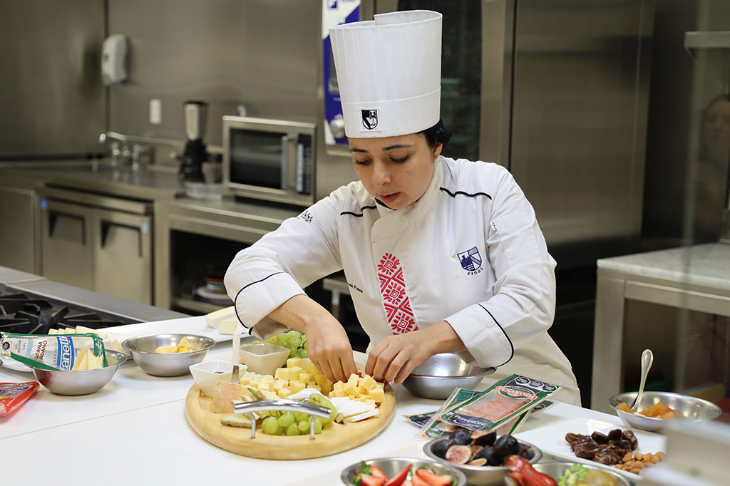 Club del Vino Alumni UP celebra su tercer aniversario