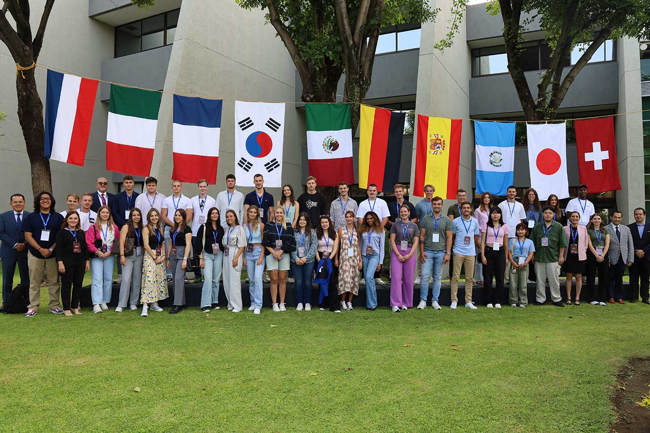 Panamericana recibe a 42 alumnos de intercambio