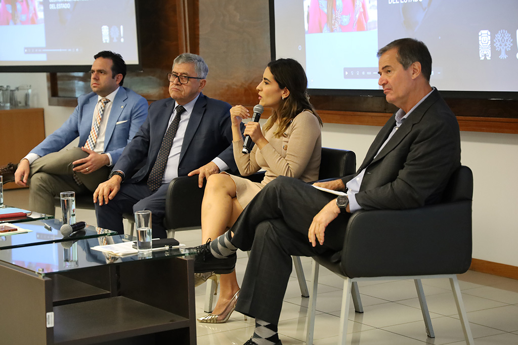 Dialogues for Water" forum held at Panamericana