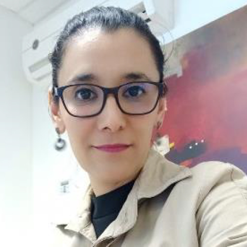 Mtra. Cecilia Corrales