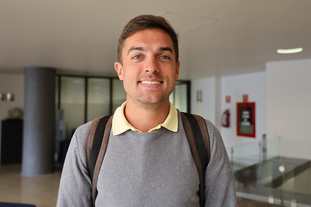 Bienvenida a 35 Alumnos Internacionales Bienvenida a 35 Alumnos Internacionales