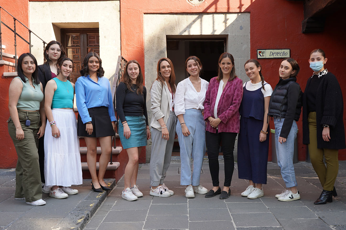Pedagogía UP celebra Mujeres Impulsando a México