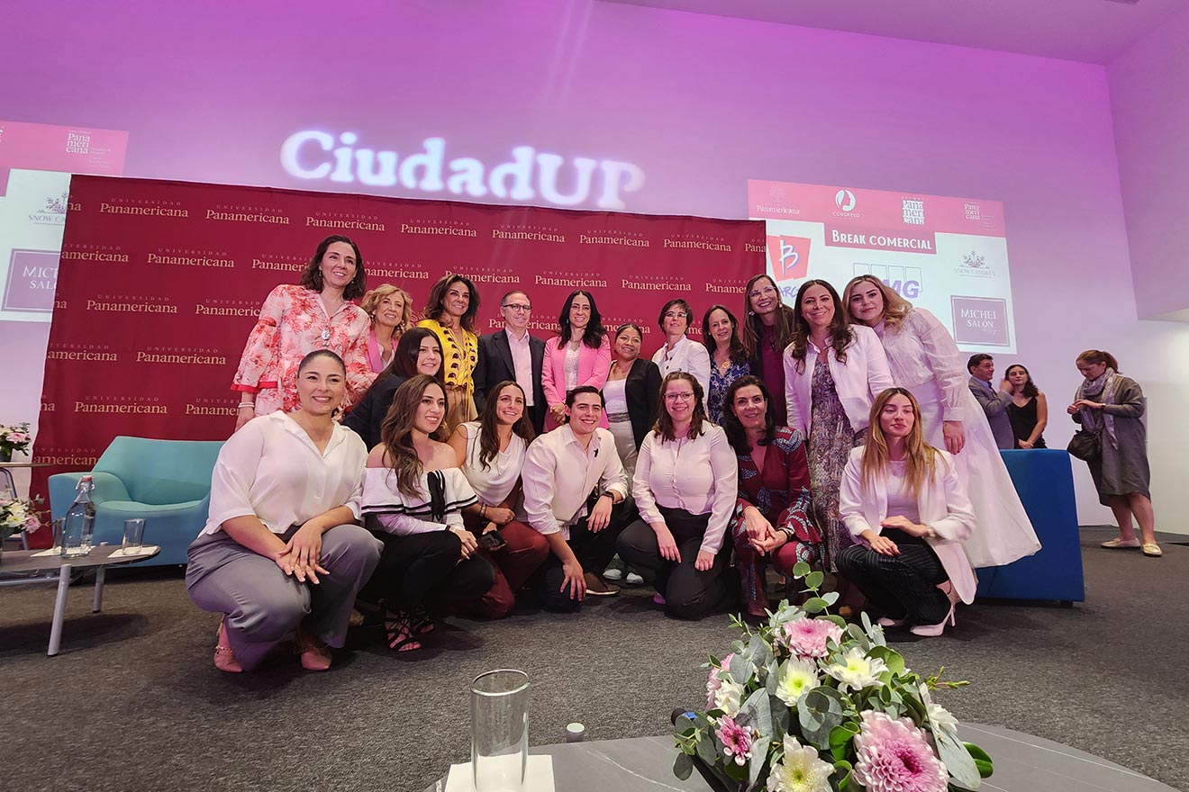 UP celebra Congreso Ser mujer, empresaria y líder