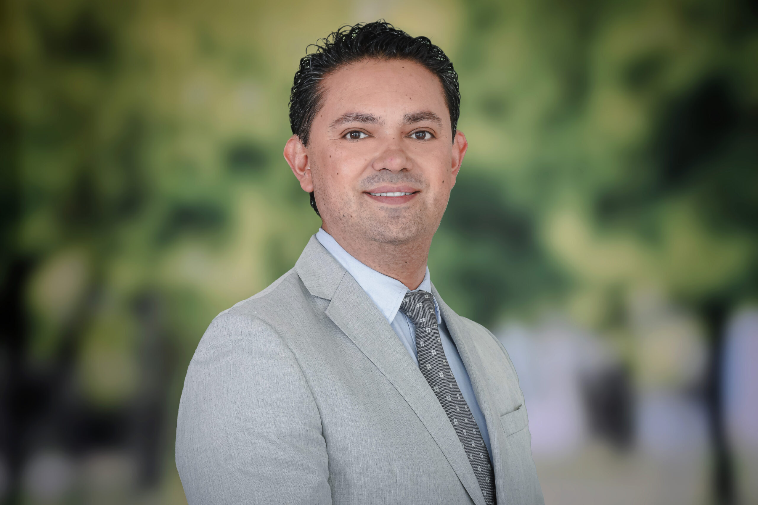 Universidad Panamericana Gasoline and LPG price increases expert