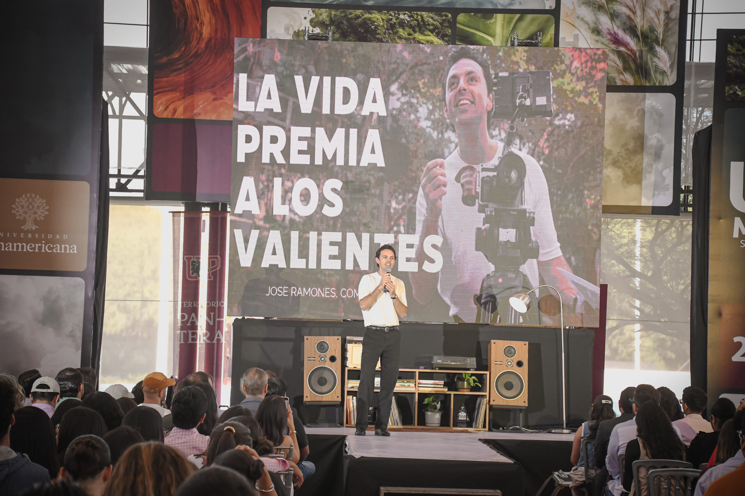 José Ramones inspira a alumnos de la UP AGS a actuar con valentía y propósito