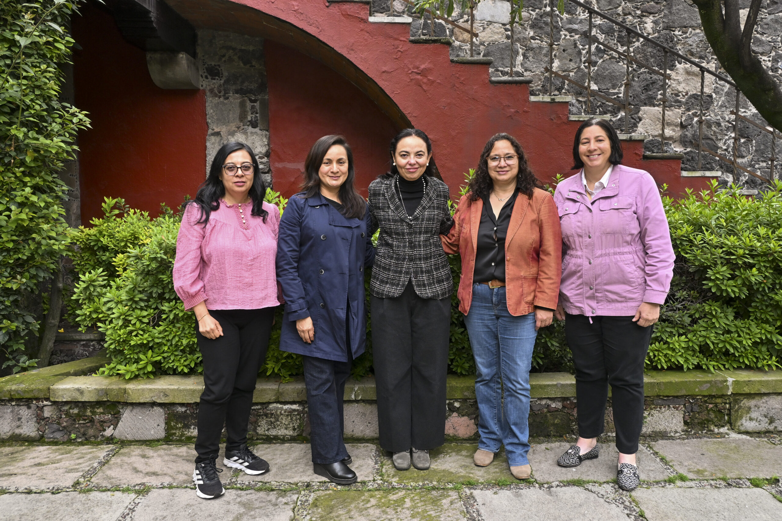Alfabetizar en IA con perspectiva de género: el proyecto que busca cerrar brechas en la educación superior mexicana