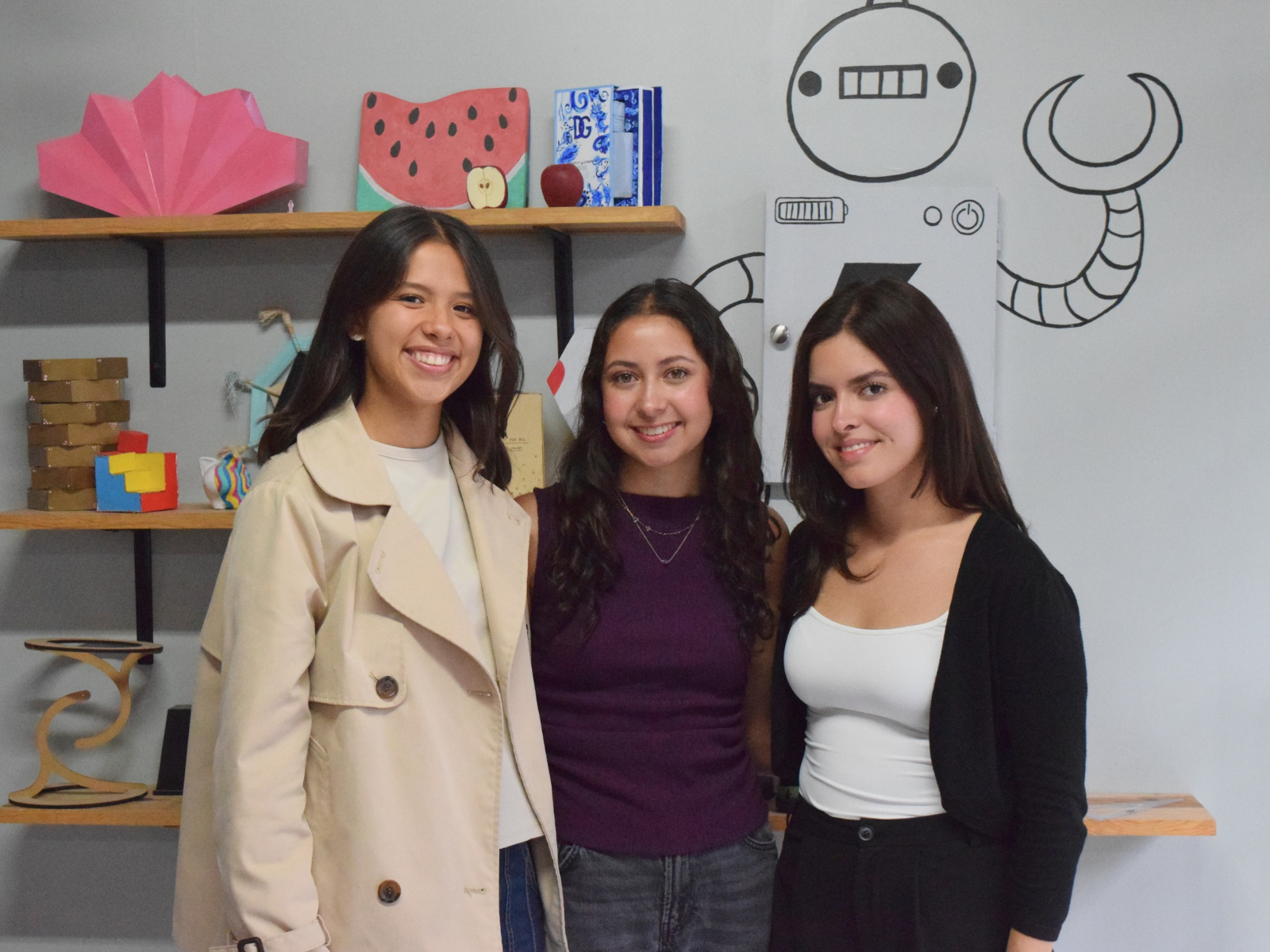 Creatividad que trasciende: alumnos de la UP diseñan calcetas con causa para el Giving Day